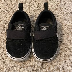 Baby Boy Nikes. Size 4c.